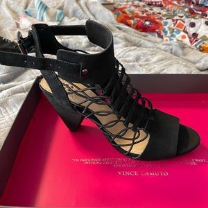 Gorgeous Vince Camuto bootie